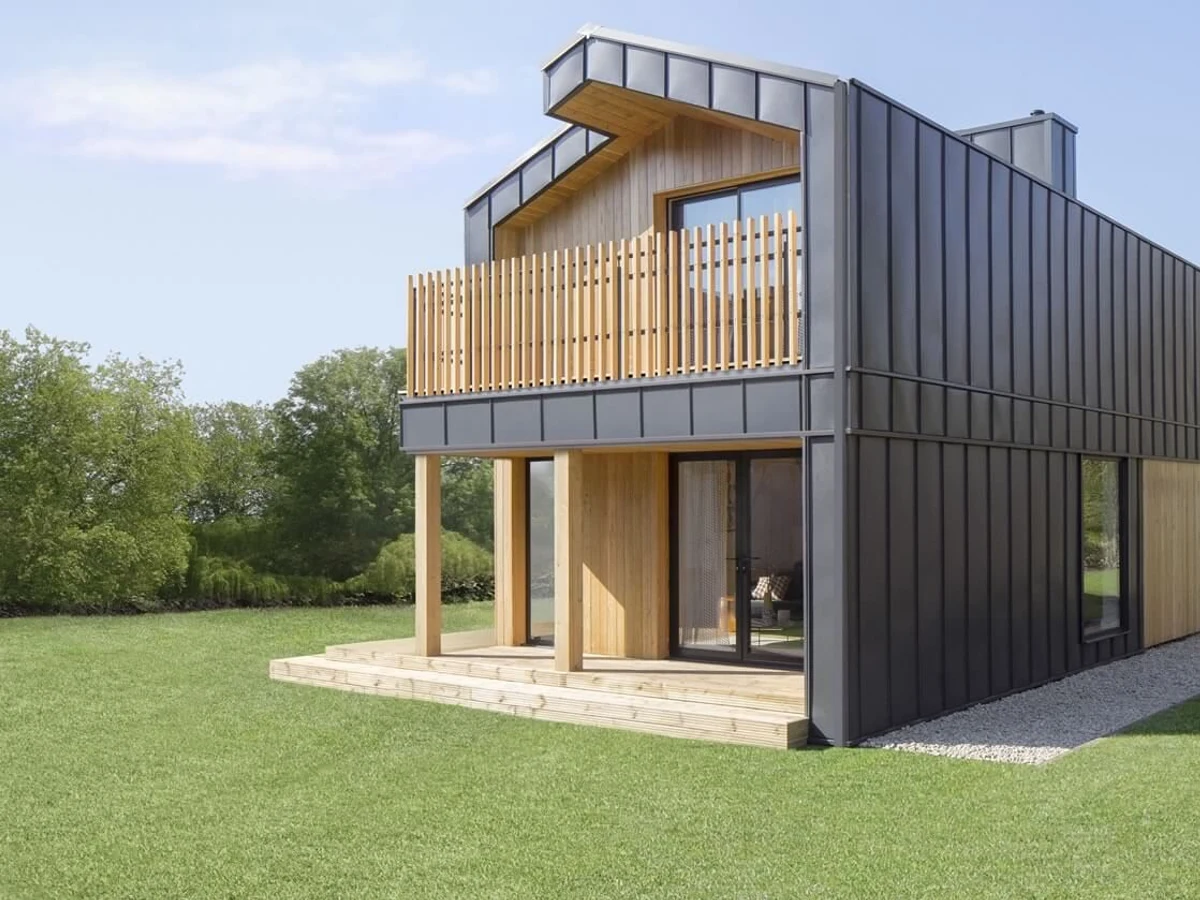 nHouse4+