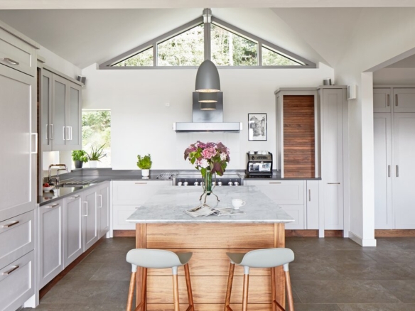 8586782608391518559.06d8ee74